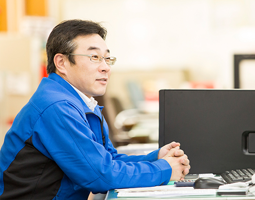 生産技術部長 土井 健史